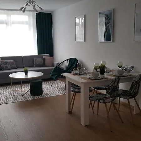 Апартаменты Szmaragdowy Zakatek *